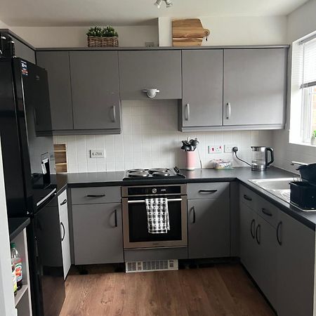 Warrington Apartment Great Sankey Exteriör bild